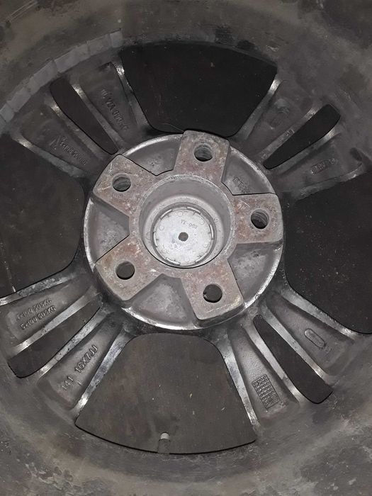 Продам диски на BMW