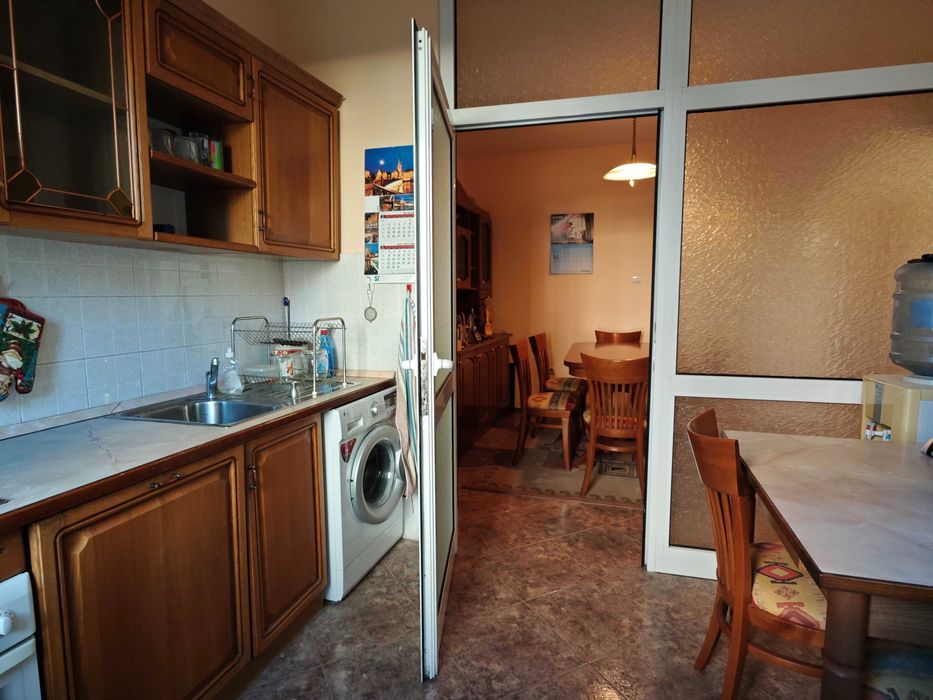 Продава се Тристаен апартамент в Плевен, Широк център - 102 кв.м за 1334 €/кв.м - Снимка #5