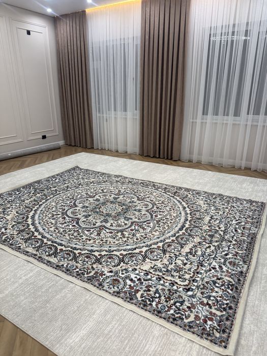 Продам ковер 2,5 х 3,5