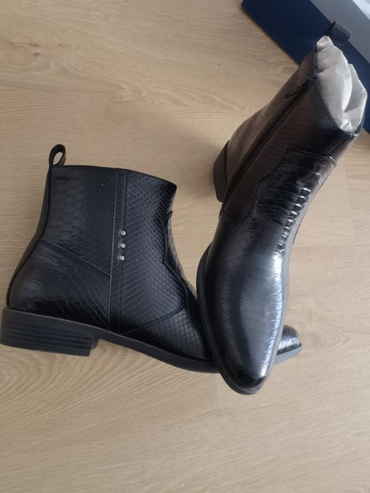 Продам мужские ботинки 45р