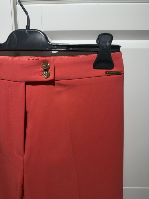 Нов панталон Elisabetta Franchi
