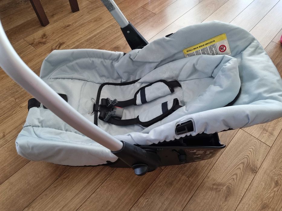 Столче за новородено Mutsy Sport