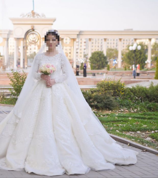 Свадебное платье