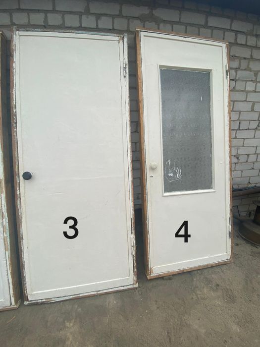 Продам Дверь с коробкой межкомнатные
