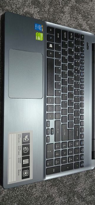 Vand 2 laptop-uri ACER si ASUS, separat sau impreuna