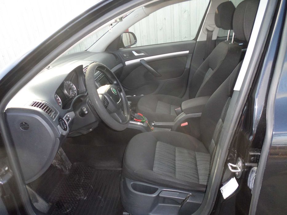 Skoda Octavia 2 diesel 2013 140C Automată