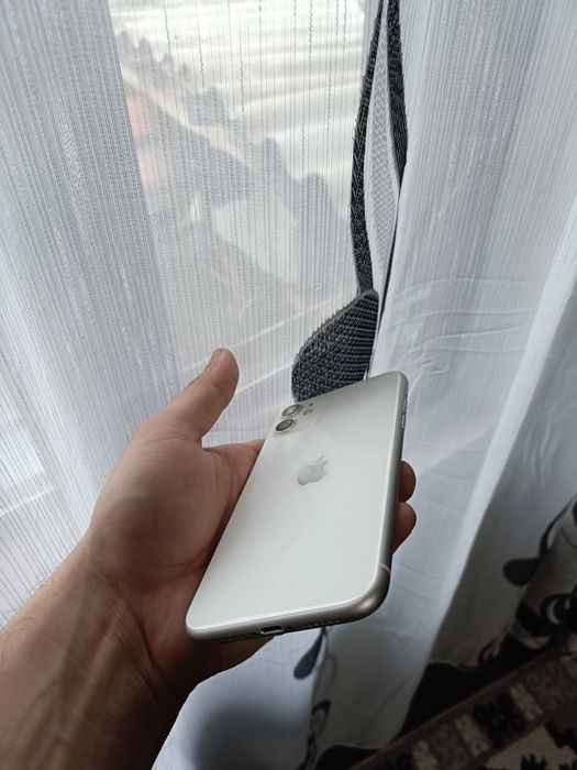 iPhone 11 128gb White