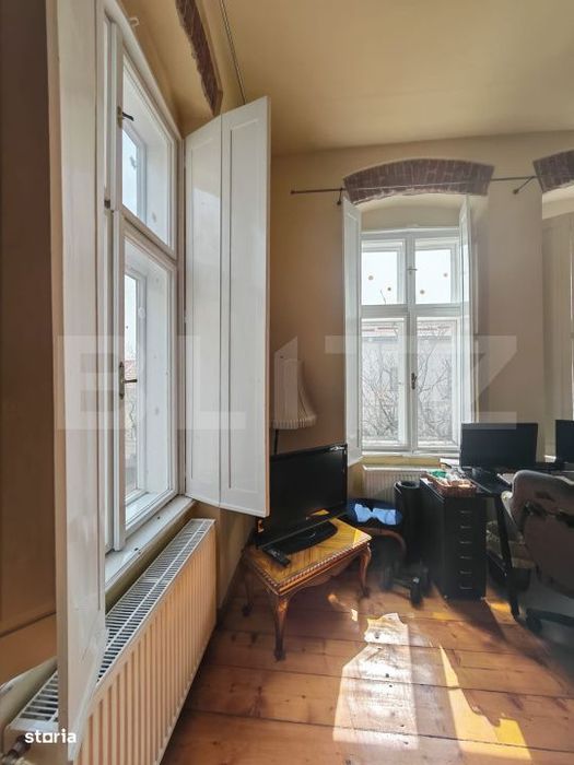 Cladire istorica, apartament 3 camere, 78.87 mp, zona Maria