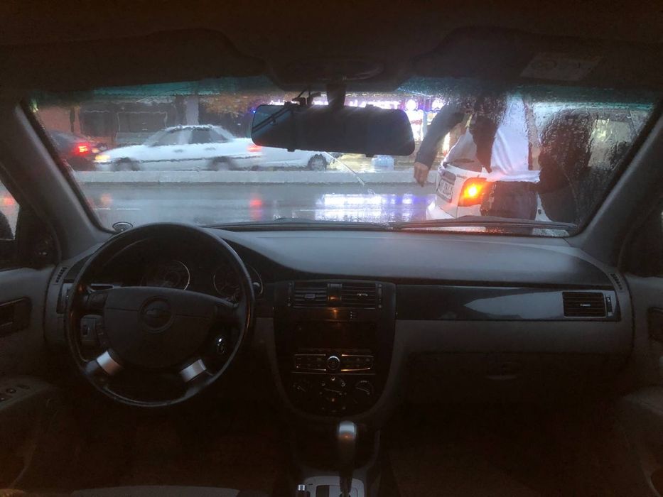 Жентра 3 поз кора сотилади