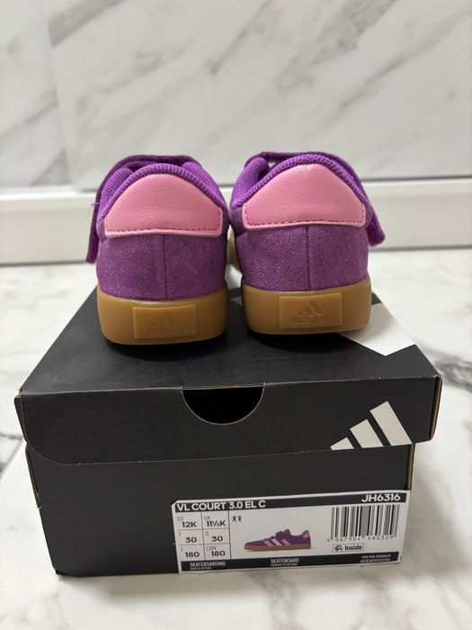 Кецове Adidas 30н.