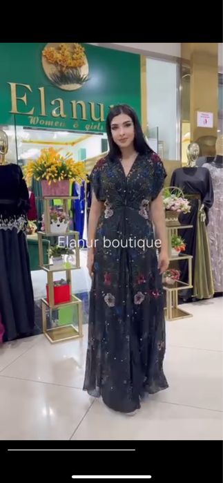 Вечернее платье