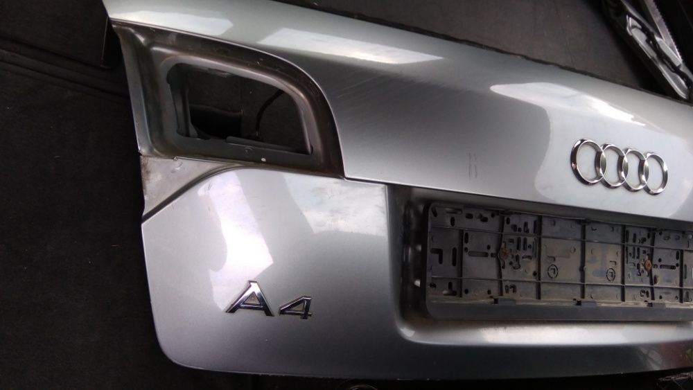 Задна врата за ауди