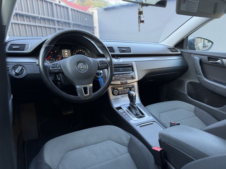 VOLKSWAGEN Passat 2011 — imagine 5