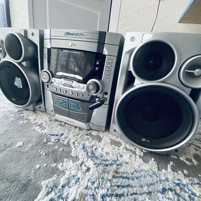 Muzikalni sentr LG