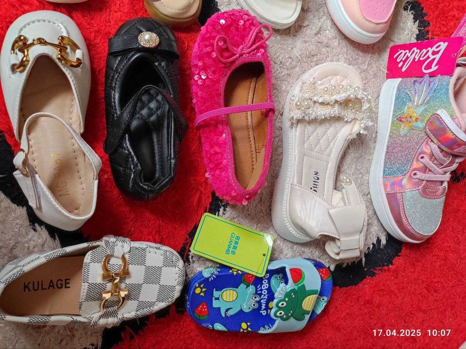 деские новые босоножки