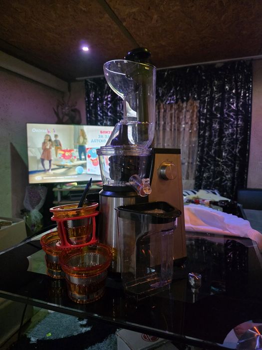 Сокоизтисквачка.