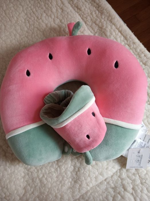 Бебешка яка-възглавничка за пътуване в кола, нова