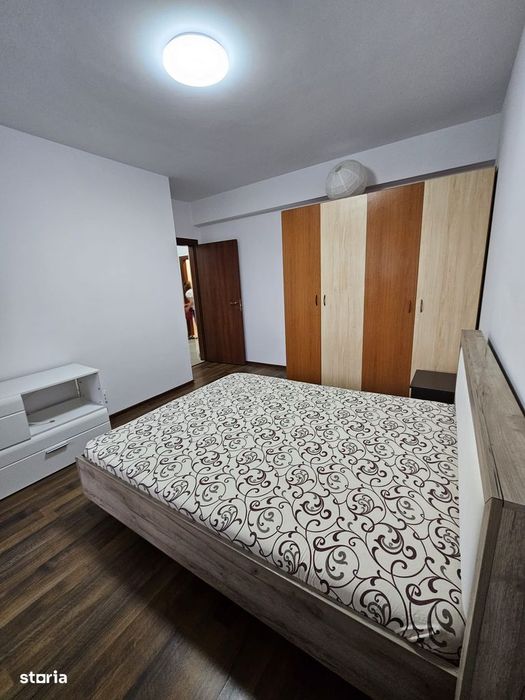 Apartament cu 3 camere | Loc de parcare | Mobilat complet