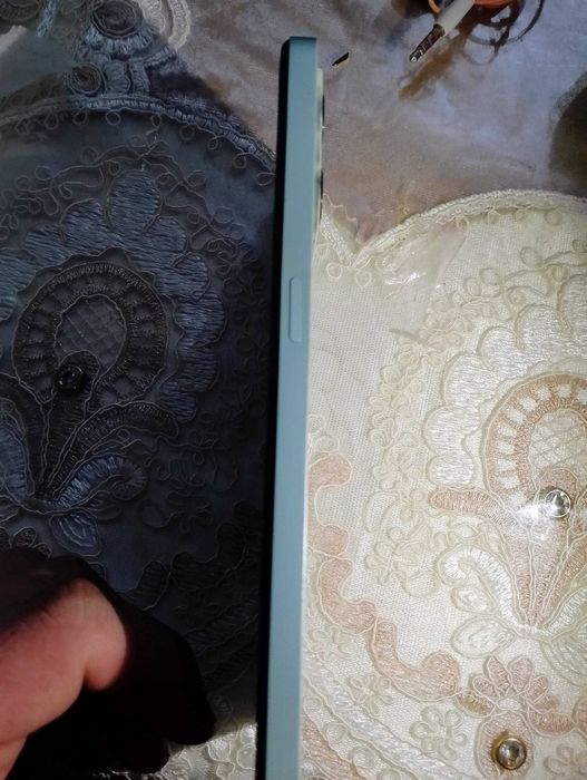 Realmi C 35  garanties