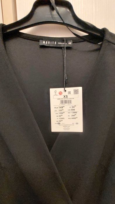Rochiță MOHITO neagră, nouă, cu etichetă, mărimea XS