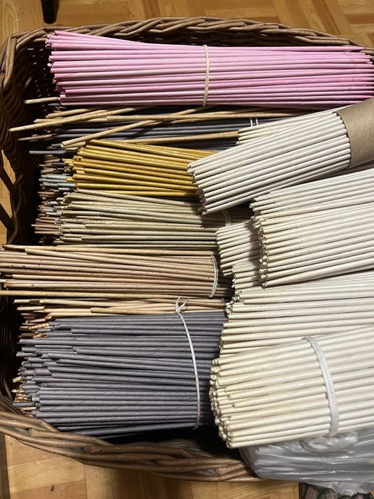 Трубочки из бумаги для плетения.