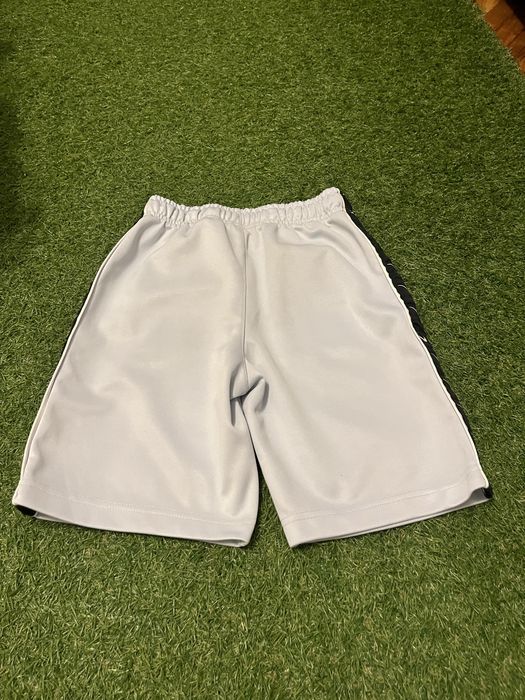 pantaloni scurti nike