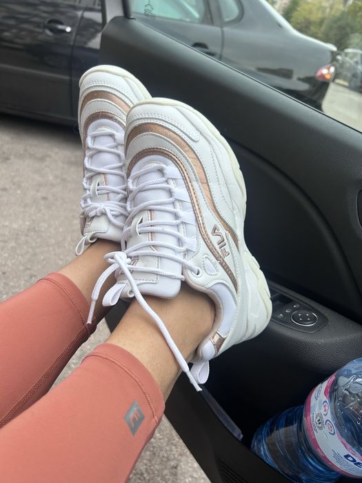 Дамски маратонки FILA