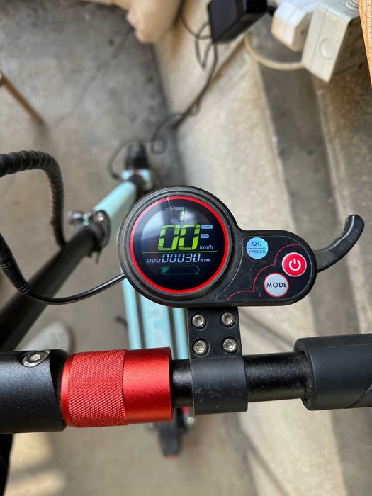 Vand trotineta  electrica Motus PRO 8.5 Lite 350W albastra