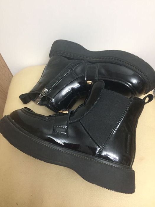 Демисезонные стильные ботиночки