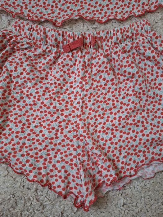 Costum maieu si pantaloni scurti Next