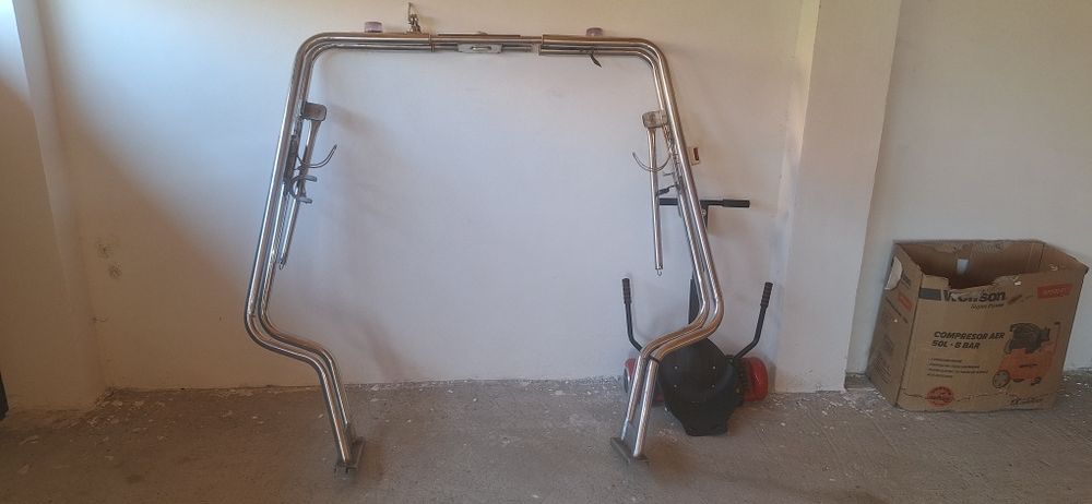 roll bar pentru barca și insula cu scara