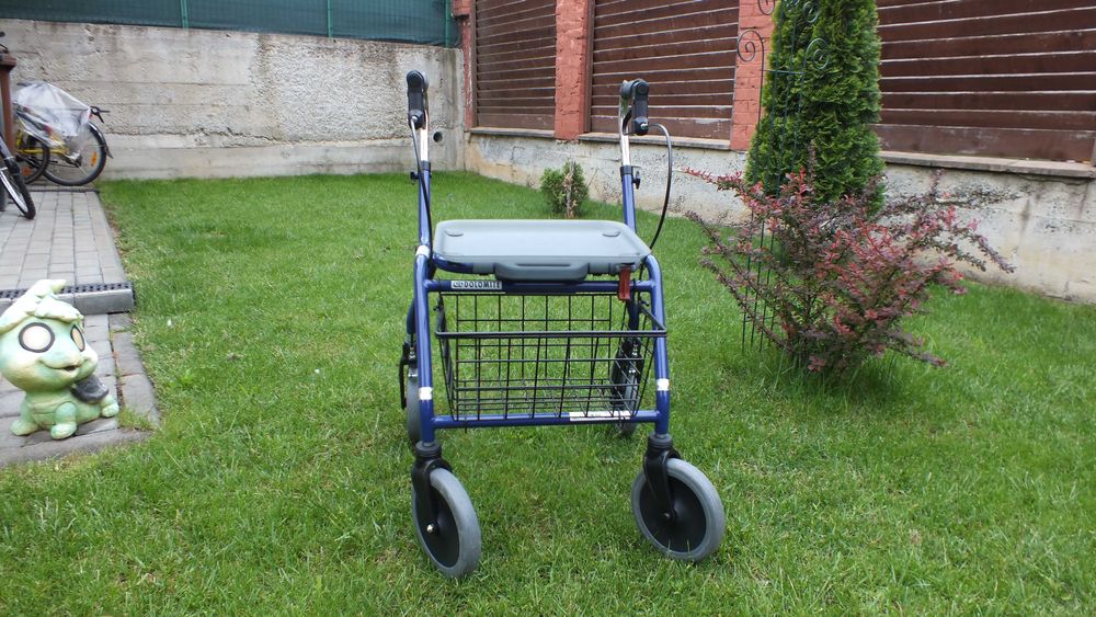 Cadru pliabil cu roti pentru invalizi – Dolomite Legacy 520-125 kg.