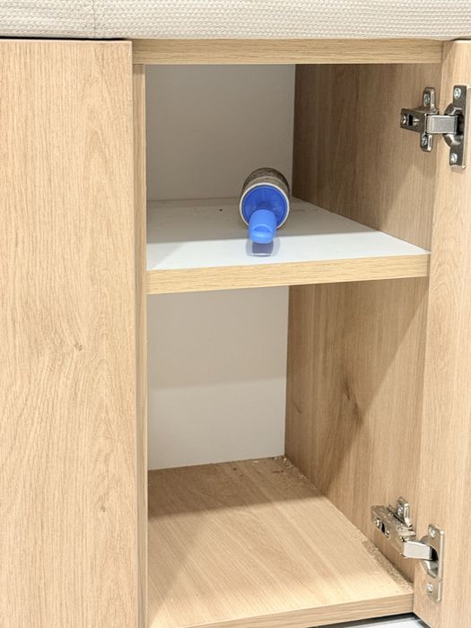 Продавам Шкаф за обувки по поръчка и закачалка– 150см