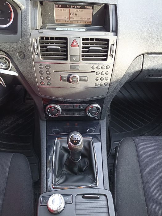 MERCEDES-BENZ C-Class 2010 — imagine 5