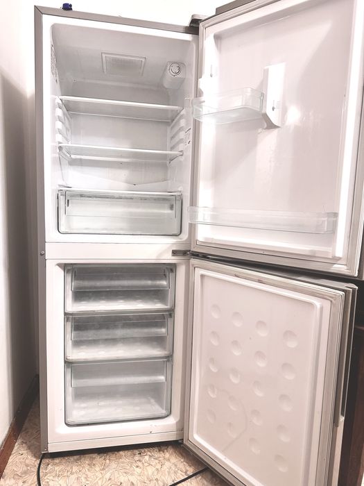 Продам холодильник Samsung