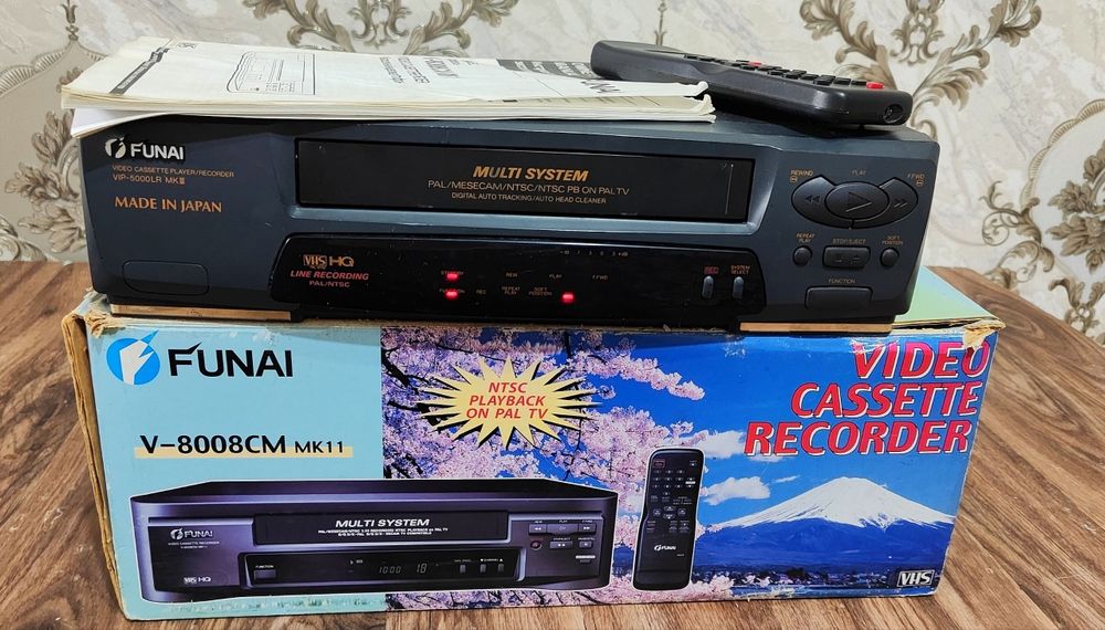 Видеомагнитофон Устадан