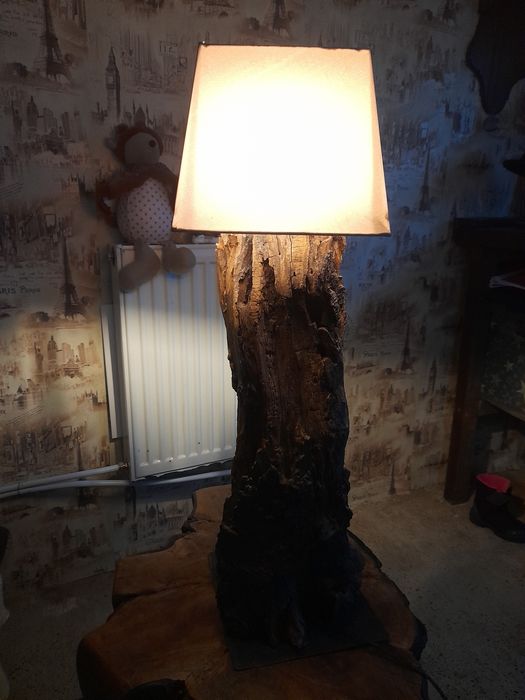 Lampadar veioza din lemn