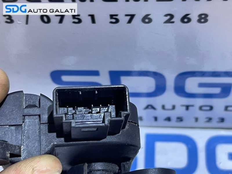 Motoras Dreapta Grila Clapeta Clapete Aeroterma Skoda Octavia 2 2004 - 2013 Cod 1K0907511B 0132801341 [D0649]