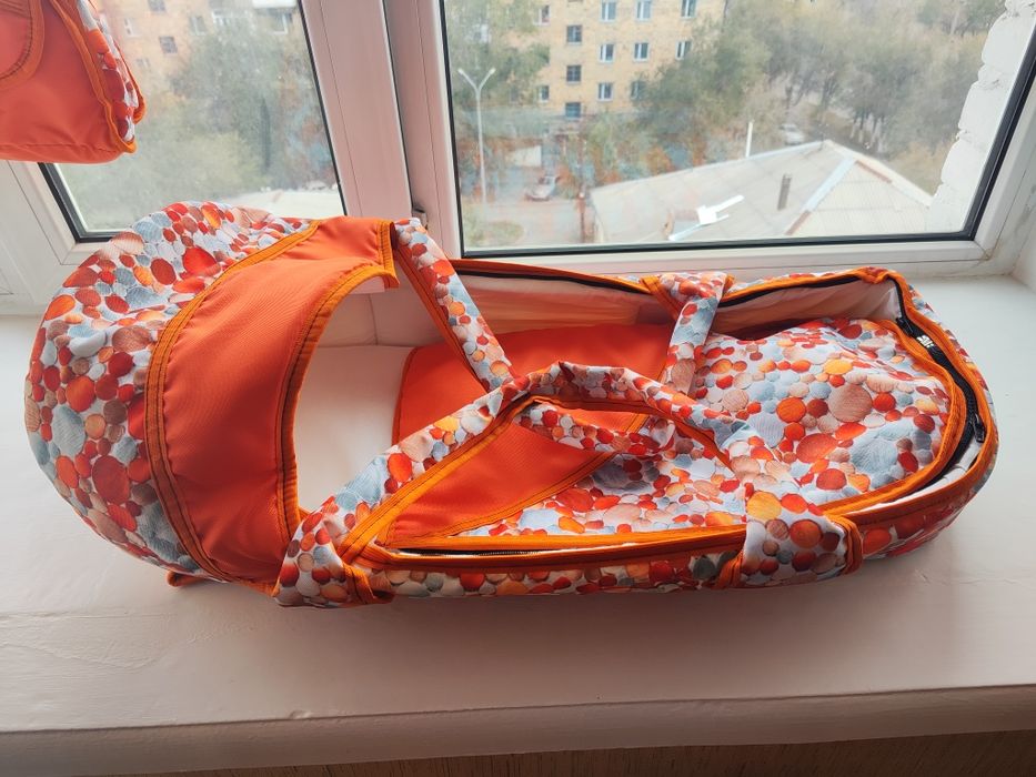 Детская демисезонная коляска