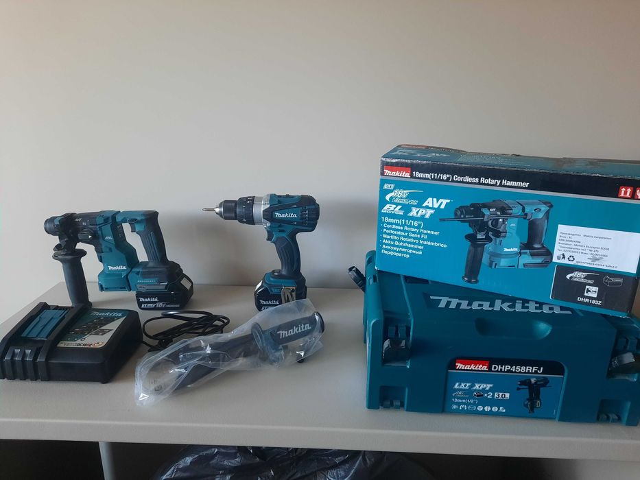 Перфоратор Винтоверт + две батерии,зарядно в Гаранция 1 г и 3 месеца.