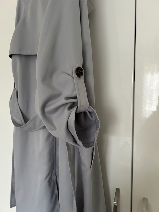 Тренчкот Stradivarius