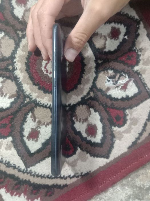 Redmi 9a sotiladi telefon yaxshi xolatda