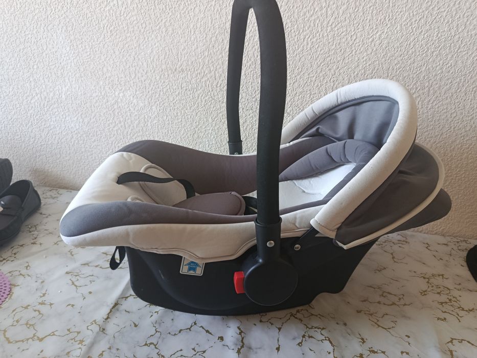 Продам автолюльку