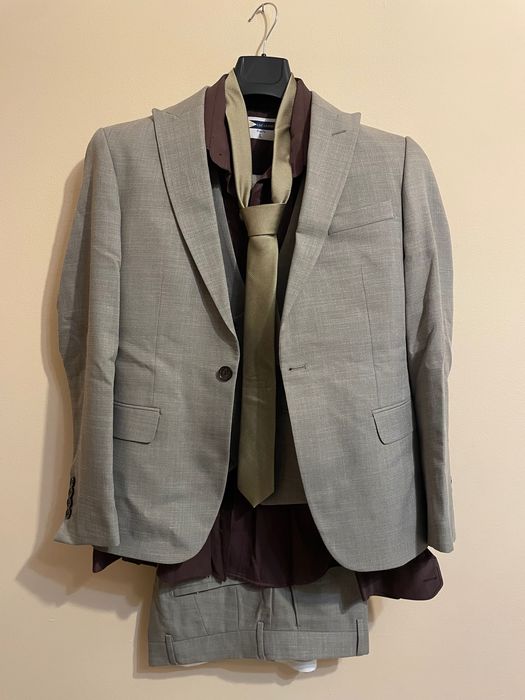 Мъжки костюм - цял комплект