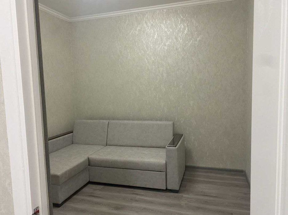 Apartment GoldenHouse (uzmakon)