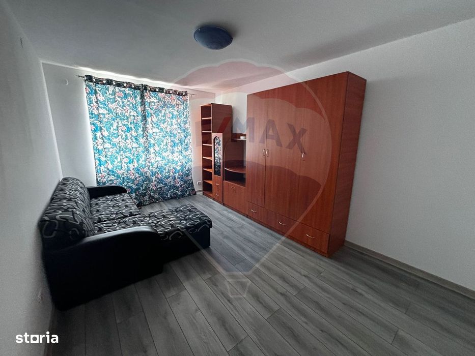 Apartament cu 2 camere de vânzare în zona Central