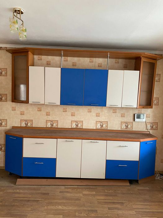 Продам мебель для столовой