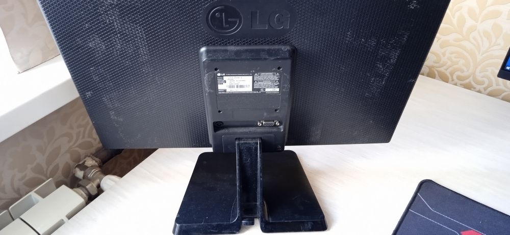 Монитор lg 19 дюймов