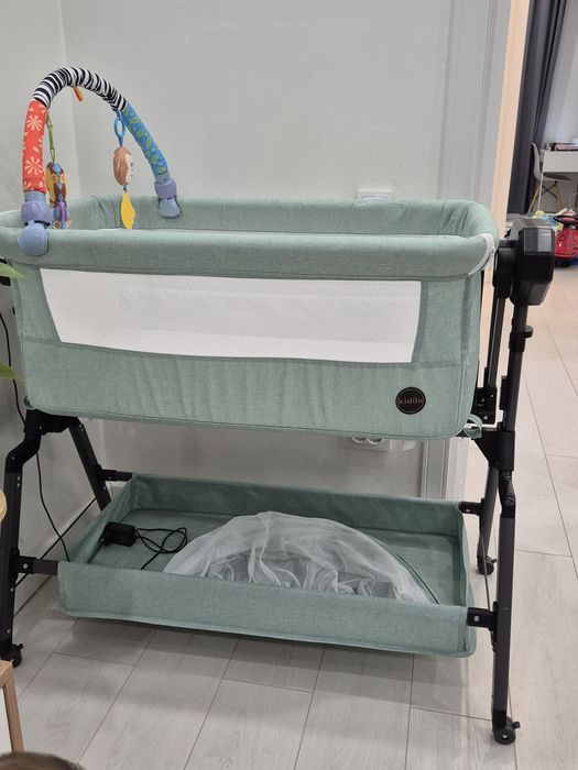 Детская манеж-кроватка