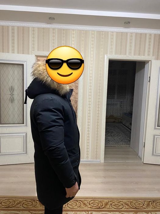 Продам куртку в отличном состояний.(Парка)